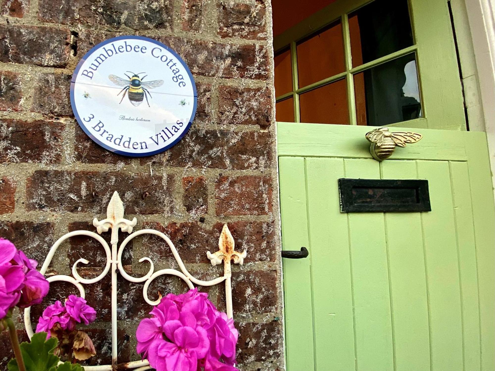 Bumblebee Cottage - Cosy Cottage In Area Of Outstanding Natural Beauty Hemel Hempstead Exteriér fotografie